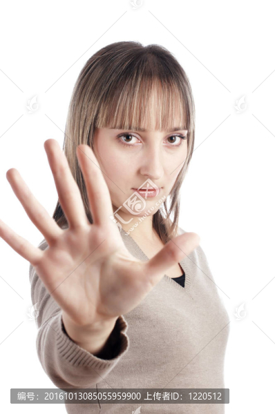年輕迷人的微笑的女孩