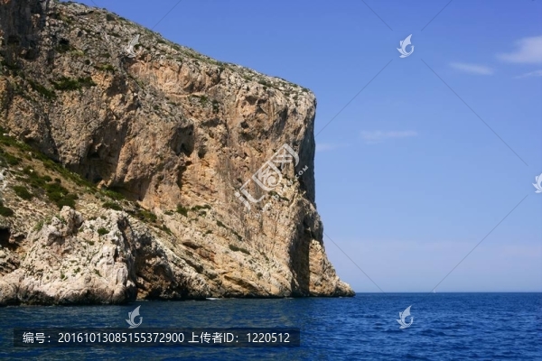 岬鬧地中海的西班牙藍(lán)色的夏天