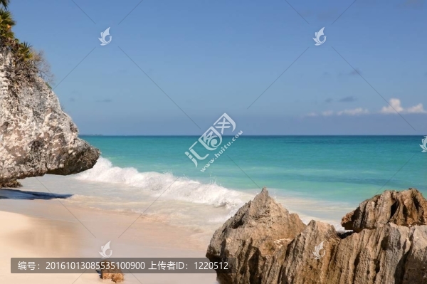 圖盧姆在墨西哥加勒比turquaise海景