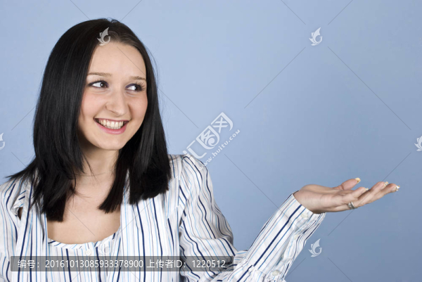 年輕商務(wù)女性介紹