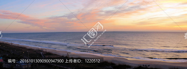 海灘上的日出