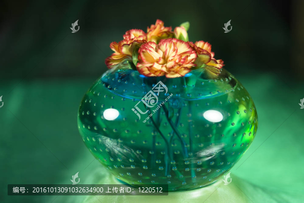 Pink,Flowers在一個(gè)花瓶里
