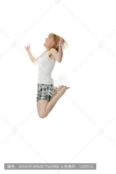 年輕的微笑的女人
