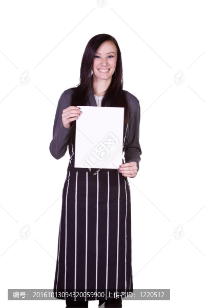 美麗的女孩在廚房里拿著一個(gè)空白的標(biāo)志