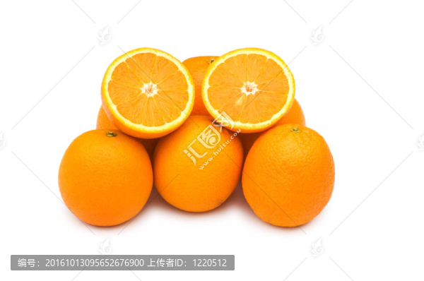 白上隔離的一堆橙子