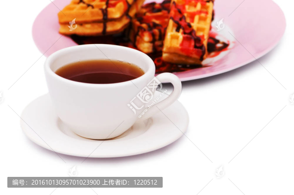 比利時(shí)華夫餅茶和孤立在白色