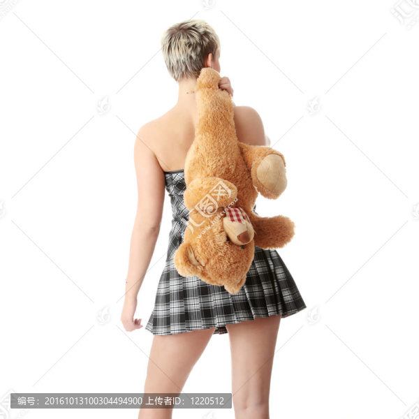 朋克少女與泰迪