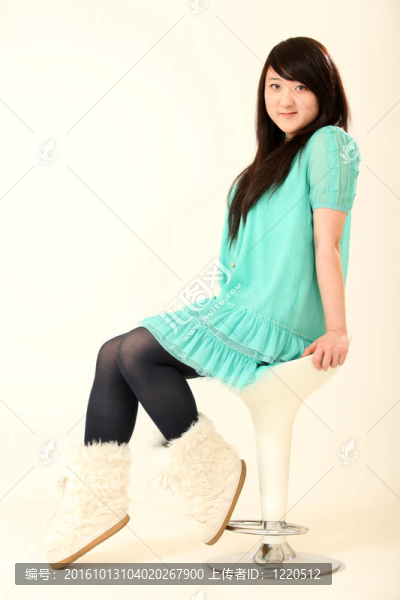 美麗的亞洲年輕女人