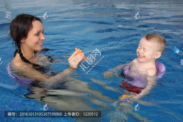 水塘