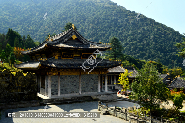 冕寧靈山寺