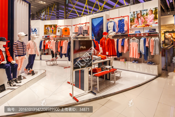 童裝店內(nèi)景