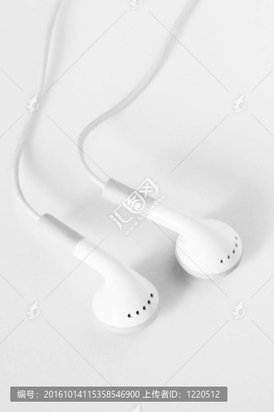 白色的耳機