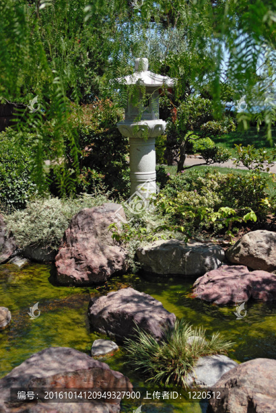 日本花園石燈籠
