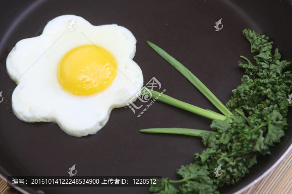 花形綠葉炒雞蛋