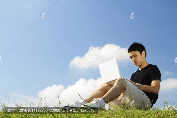 亞洲大學生筆記本電腦
