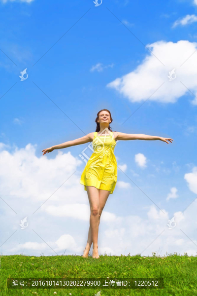 享受夏日時(shí)光