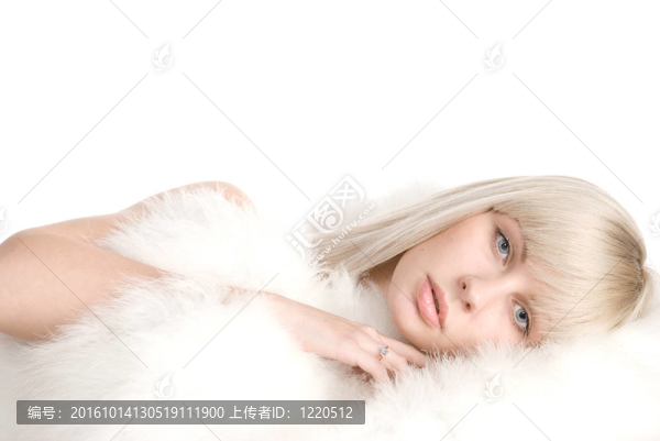 白色的肖像