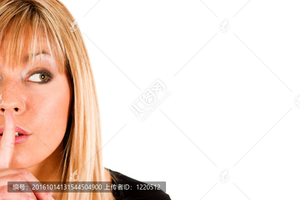 噓的…