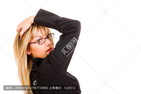 年輕漂亮的女人與眼鏡