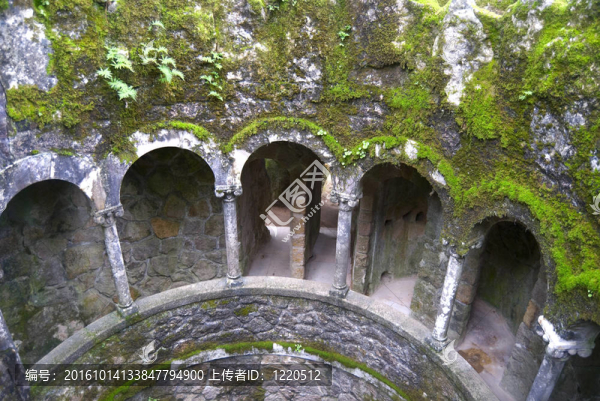 起始井；Quinta,da,Regaleira