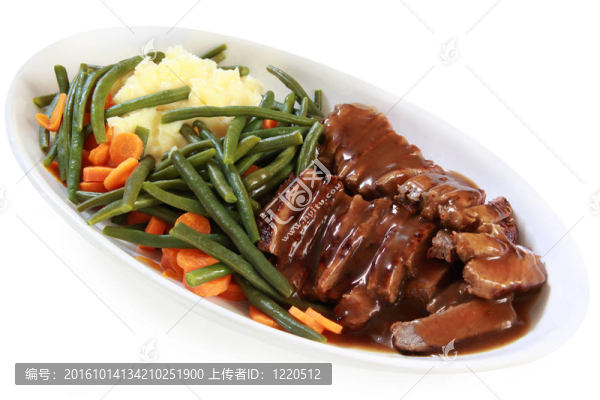 烤牛肉和蔬菜