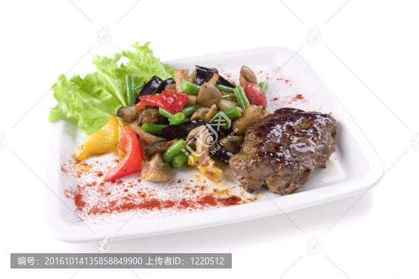牛排與蔬菜