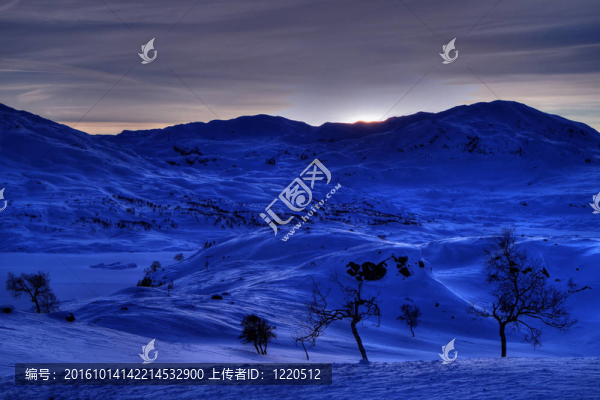 雪山