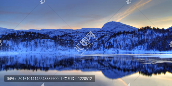 雪山