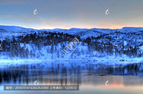 雪山