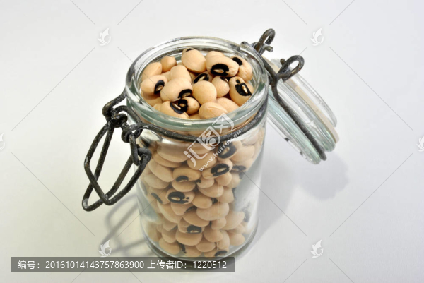 有機(jī)黑眼睛豆類是纖維的好來(lái)源.