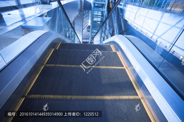 自動扶梯