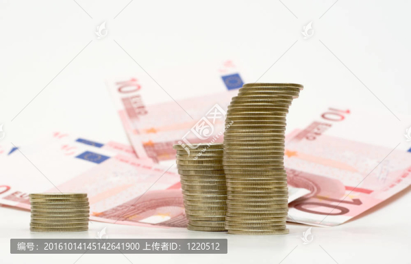 在背景上的硬幣A列和歐元