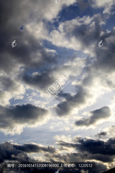 戲劇性的天空