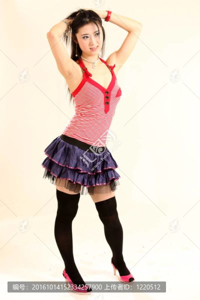 美麗的亞洲年輕女人