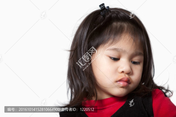 可愛的可愛的2歲的幼兒女孩