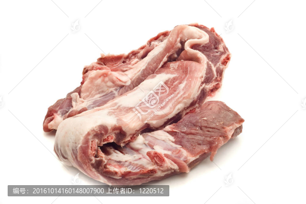 美味的生排骨和肉