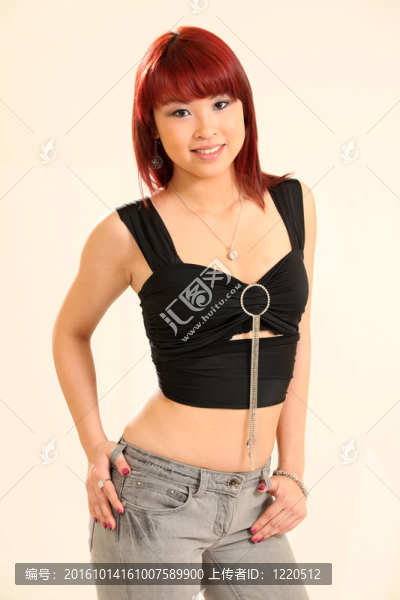 可愛的亞洲女孩