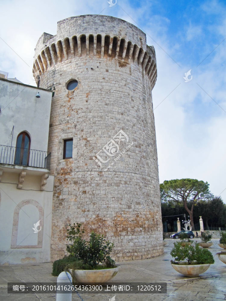 韋爾薩諾城堡。Apulia。