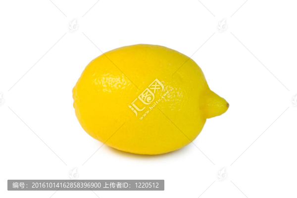 白色背景上的檸檬