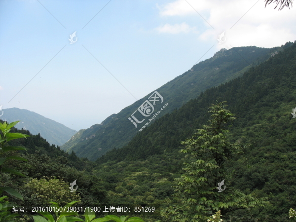 山間
