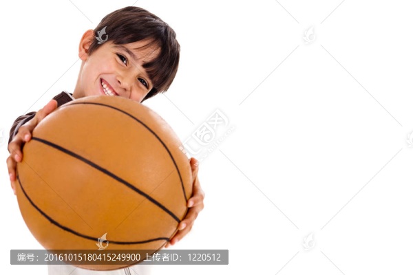 帶球的男孩；專注于球