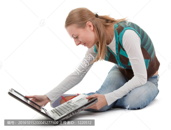 學生女孩和筆記本電腦