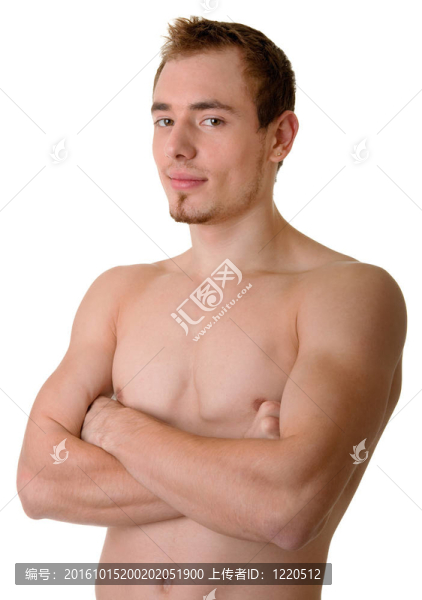 有裸露軀干的年輕運動員