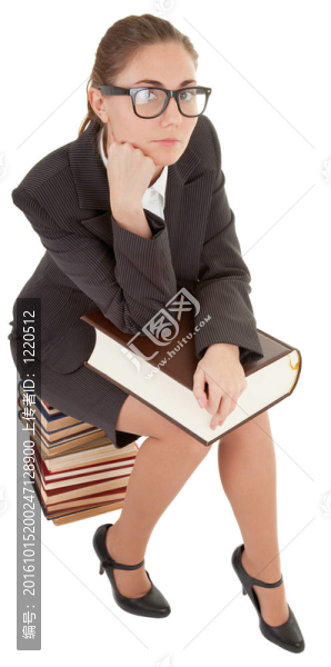 女人與一堆書