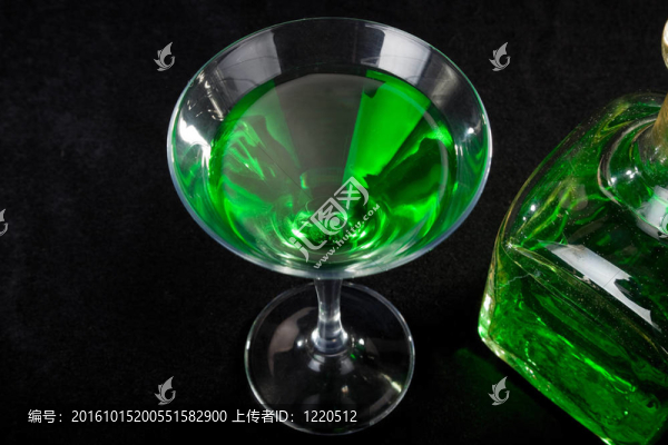 一杯雞尾酒