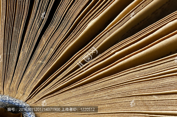 打開的書