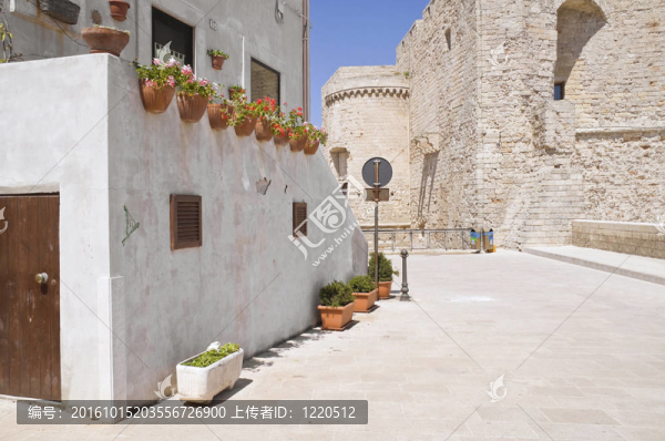 莫諾波利的更新。Apulia。