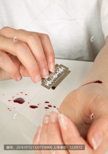 血腥的自殺