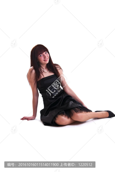 穿黑衣服的女人
