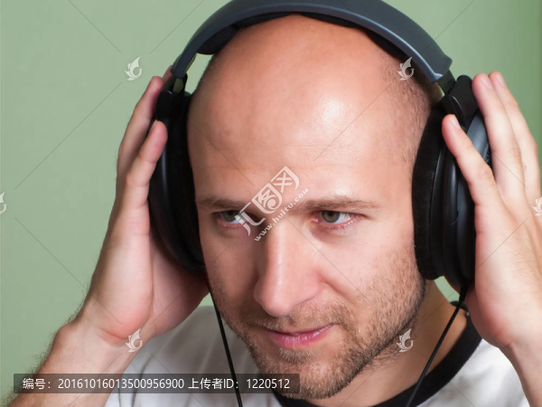 聽音樂